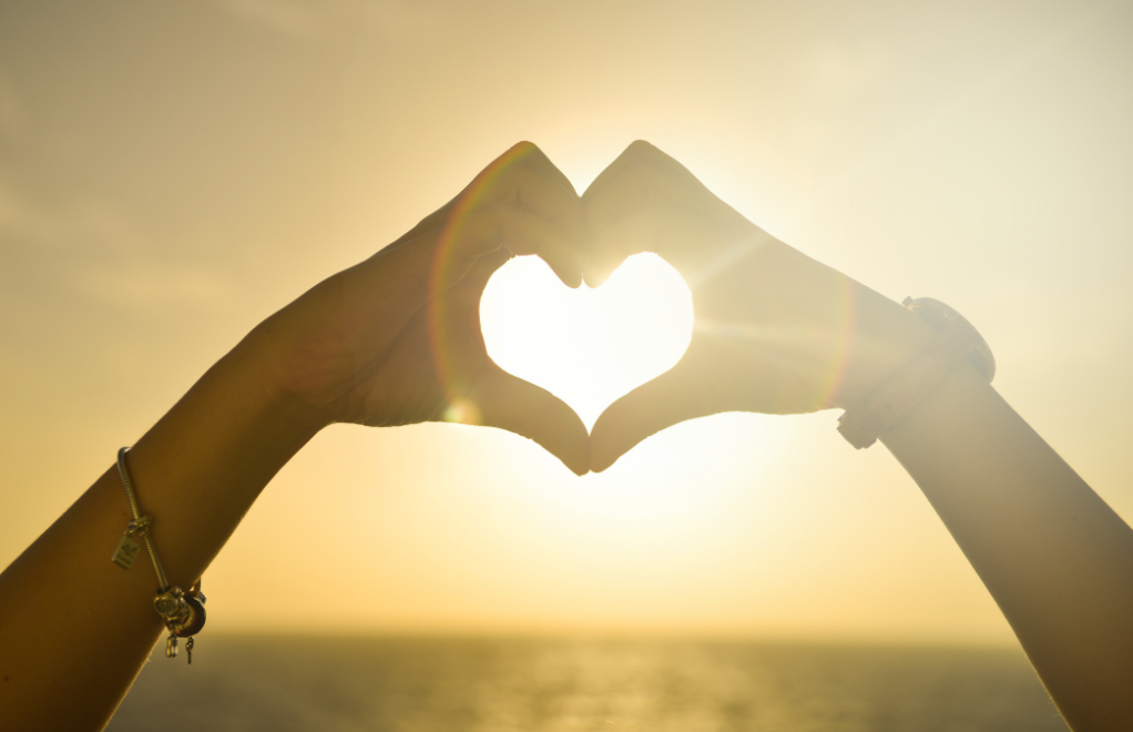 What Does John 3:16 Mean in the Bible? Comprehensive Guide