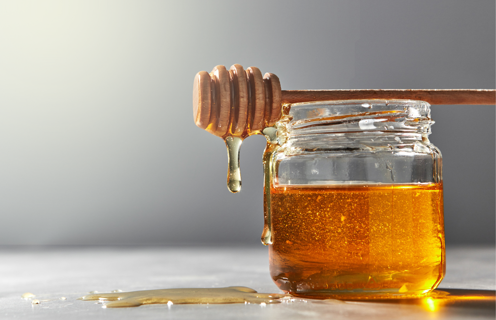 What Does Honey Symbolize in the Bible? 5 Significant Uses